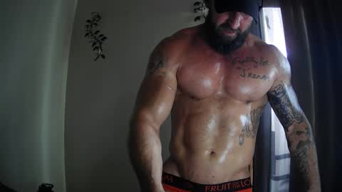 Snapshot of imnewherelollol chatting on October 3, 1:08 pm Majordadbod101 online show from October 3, 1:08 pm