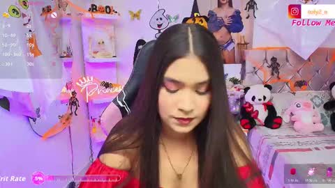 Snapshot of imsofy_1 chatting on October 25, 10:32 pm sofy online show from October 25, 10:32 pm