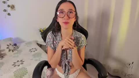 Aurora online show from October 20, 10:48 pm