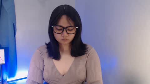 Cherryl online show from December 14, 8:02 am