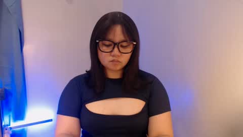 Cherryl online show from December 6, 4:12 pm