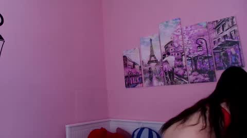 INARI online show from February 6, 3:59 pm