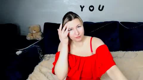 incredible_ariela online show from February 4, 9:24 am