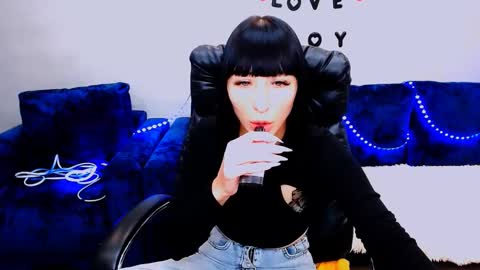 incredible_ariela online show from September 25, 10:11 am