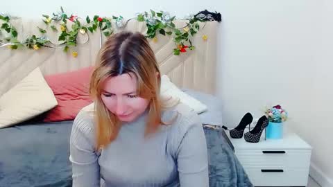 incredible_ariela online show from February 23, 11:01 am