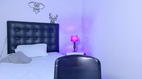 indian_delight18 online show from February 4, 11:49 pm