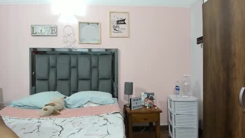 Exclusive Content   online show from February 16, 11:37 pm