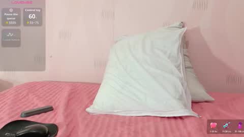 Snapshot of indianbeautiful chatting on October 23, 2:46 am indianbeautiful online show from October 23, 2:46 am