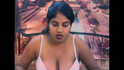 indiandiva27 online show from February 26, 6:50 am