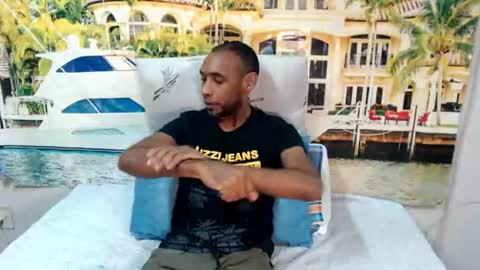 indianmagicmike69 online show from June 25, 4:56 pm