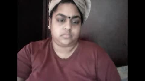 Snapshot of indianpooja1027 chatting on October 1, 8:13 am indianpooja1027 online show from October 1, 8:13 am