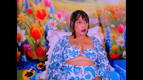 indianroxy27 online show from February 19, 6:51 pm