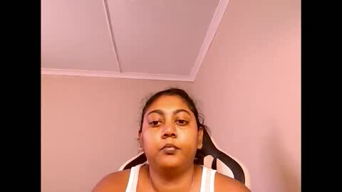 indianruby21 online show from February 18, 9:20 am