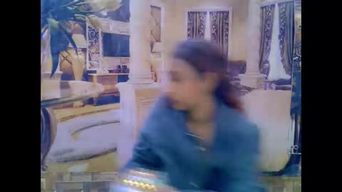 indiansexybutt4u2luv online show from March 14, 8:51 am