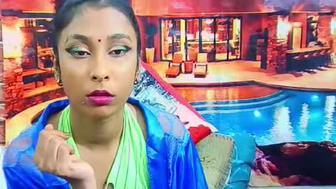 indiansexybutt4u2luv online show from May 23, 7:04 am