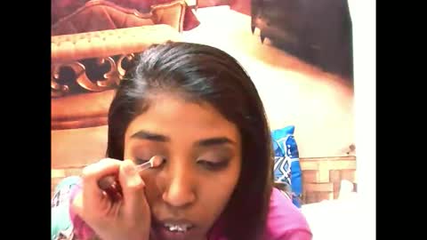 Snapshot of indiansexyslender4u2luv chatting on October 24, 6:03 am indiansexyslender4u2luv online show from October 24, 6:03 am