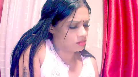 indiansexyy21 online show from July 10, 5:17 pm