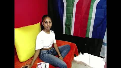 indianvixen07 online show from April 21, 2:51 am