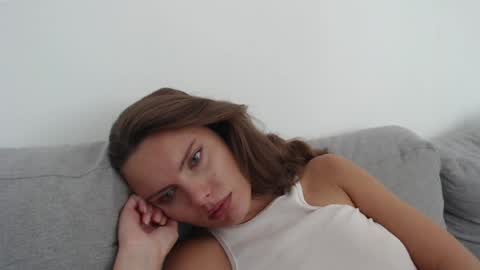 Sweet girl online show from July 31, 1:34 pm