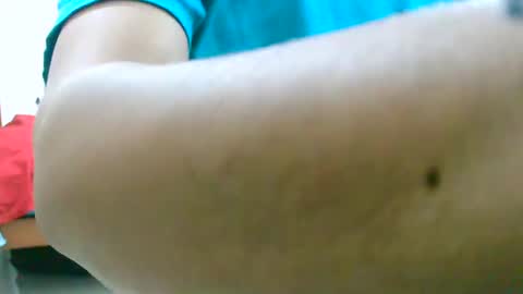 Inglorious Hairy Uncut online show from December 15, 10:26 pm