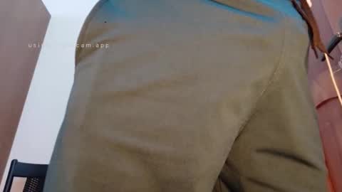 Inglorious Hairy Uncut online show from February 15, 7:01 pm