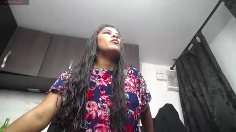 Iniya online show from September 8, 7:57 pm