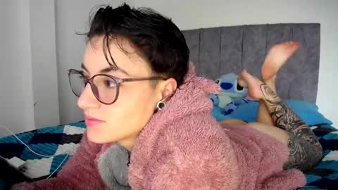 lyan onlyfans n linda online show from February 5, 8:34 pm