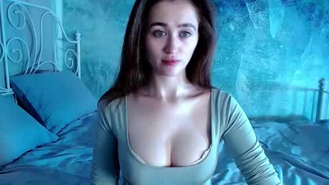 Lina online show from November 14, 12:35 am