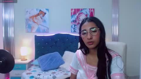 Luna moon online show from February 21, 11:52 pm