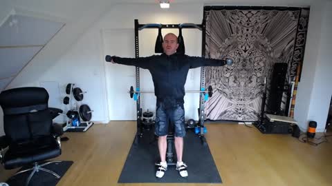 insanemaxxx online show from December 9, 10:11 am