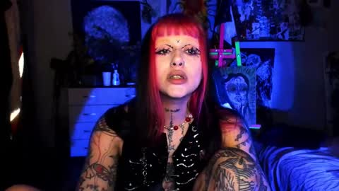 Insunnity666 online show from March 12, 9:18 pm