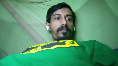 Snapshot of interne8famous chatting on October 31, 12:16 pm interne8famous online show from October 31, 12:16 pm