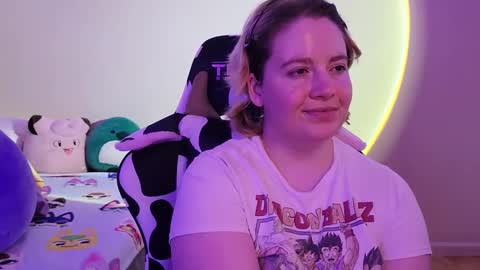 Faye online show from December 24, 7:39 am