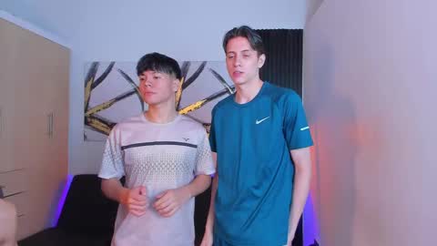 Damian Sam Jack Daniel and James online show from September 20, 1:47 pm