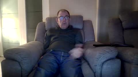 Snapshot of inthemood63 chatting on October 21, 8:45 pm inthemood63 online show from October 21, 8:45 pm