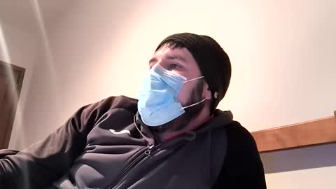 iplaywithu221 online show from April 5, 3:14 am