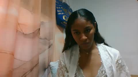 iriella2908 online show from October 22, 7:04 pm