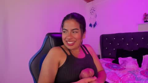 Iriis  Brown online show from December 1, 4:32 pm