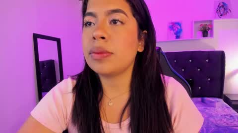 Iriis  Brown online show from December 6, 12:55 pm