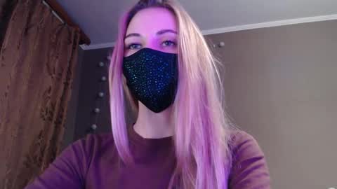 Lily online show from October 29, 3:47 pm