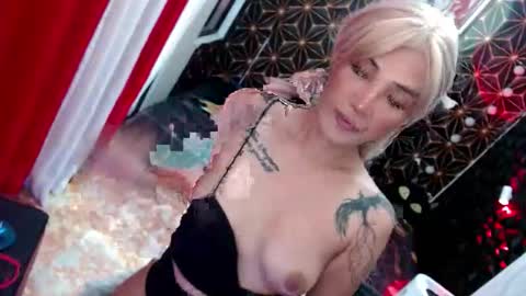 iris_lubiskaya online show from May 5, 11:32 pm