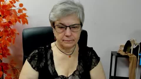 I R I S online show from September 30, 6:35 am