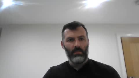 irish_lad12 online show from May 15, 11:56 pm