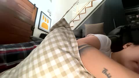 irish andres online show from April 28, 2:20 am