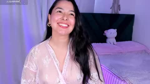 Iris Moira  online show from March 29, 12:18 pm