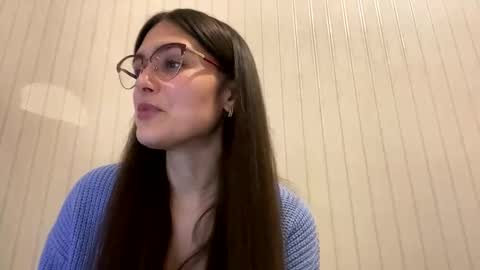 irisss31 online show from January 28, 6:17 pm