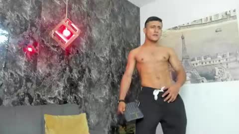Iron king online show from July 11, 1:25 pm