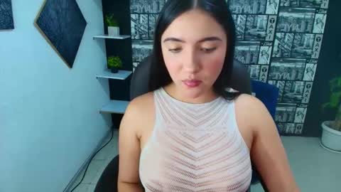 Isa and Natasha online show from October 21, 8:23 pm