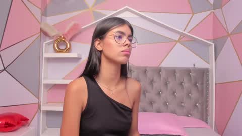    online show from February 15, 8:33 pm