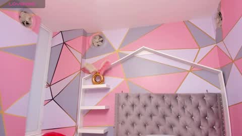    online show from February 21, 1:33 am